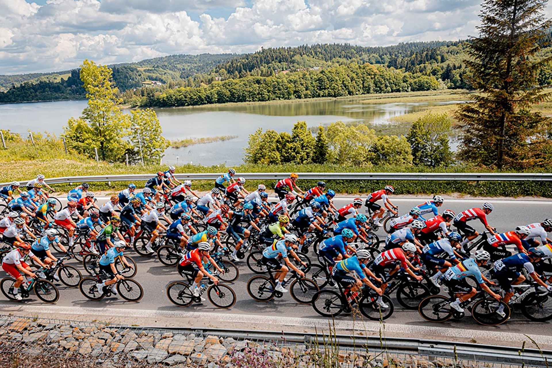 Peleton podczas ORLEN Wyścigu Narodów