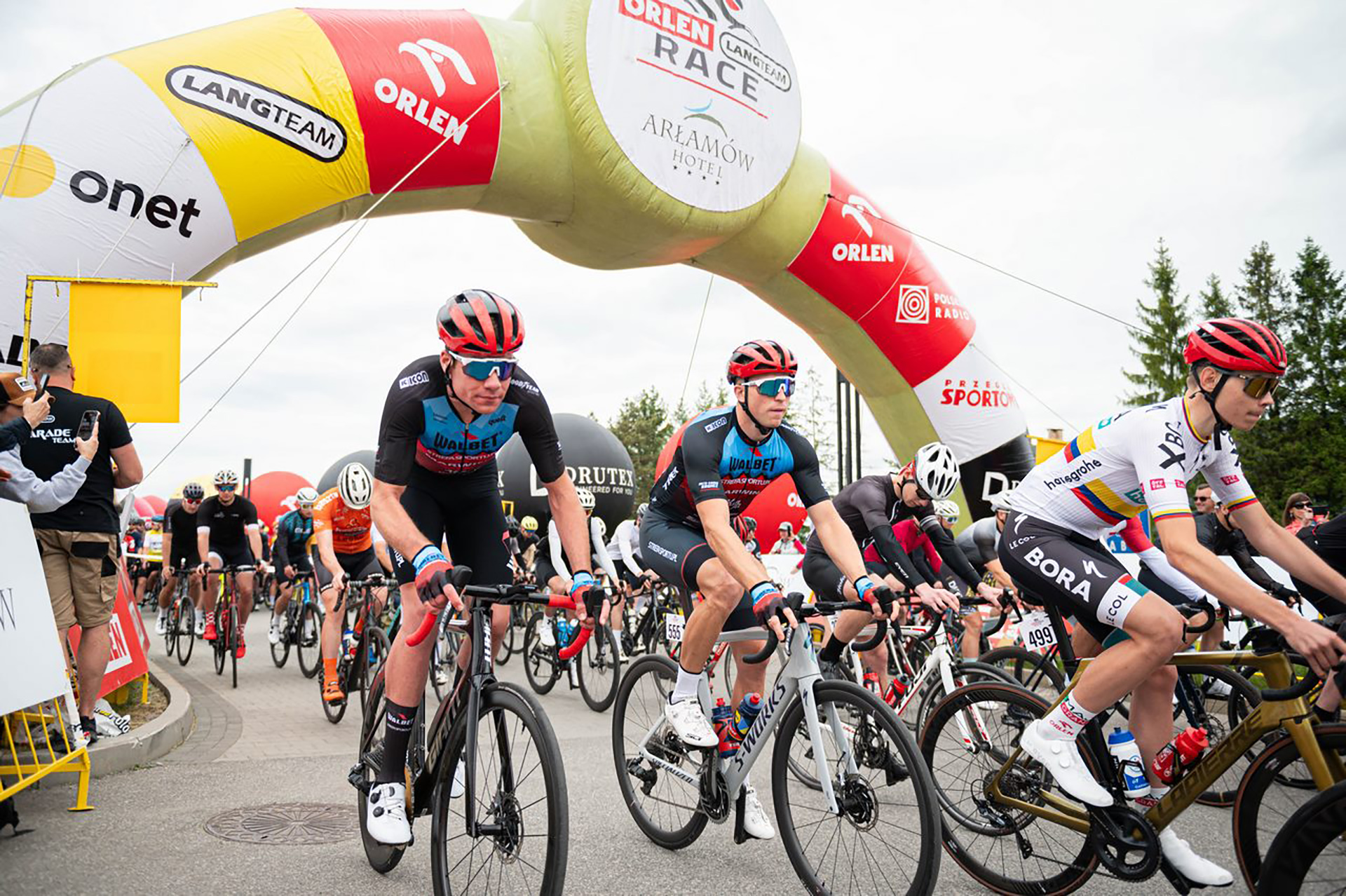 Start ORLEN Lang Team Race w Hotelu Arłamów