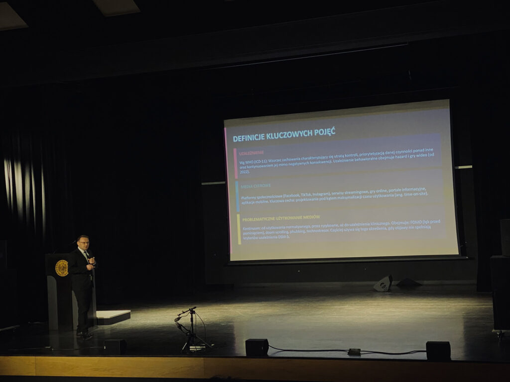 Konferencja "Między normą a autodestrukcją" - dzień 1