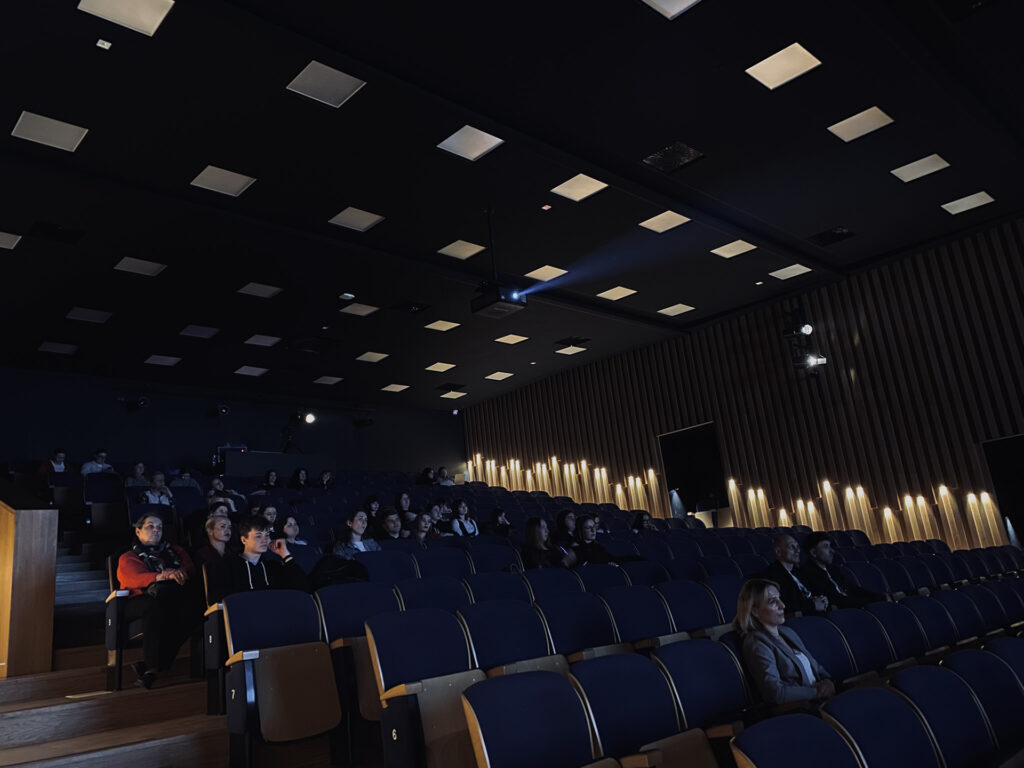 Konferencja "Między normą a autodestrukcją" - dzień 1