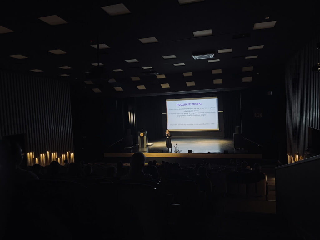 Konferencja "Między normą a autodestrukcją" - dzień 1
