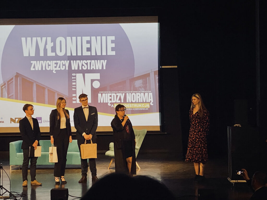Konferencja "Między normą a autodestrukcją" - dzień 1