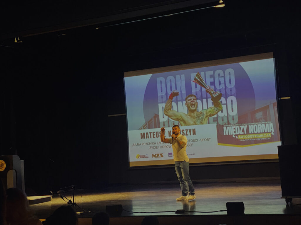 Konferencja "Między normą a autodestrukcją" - dzień 1